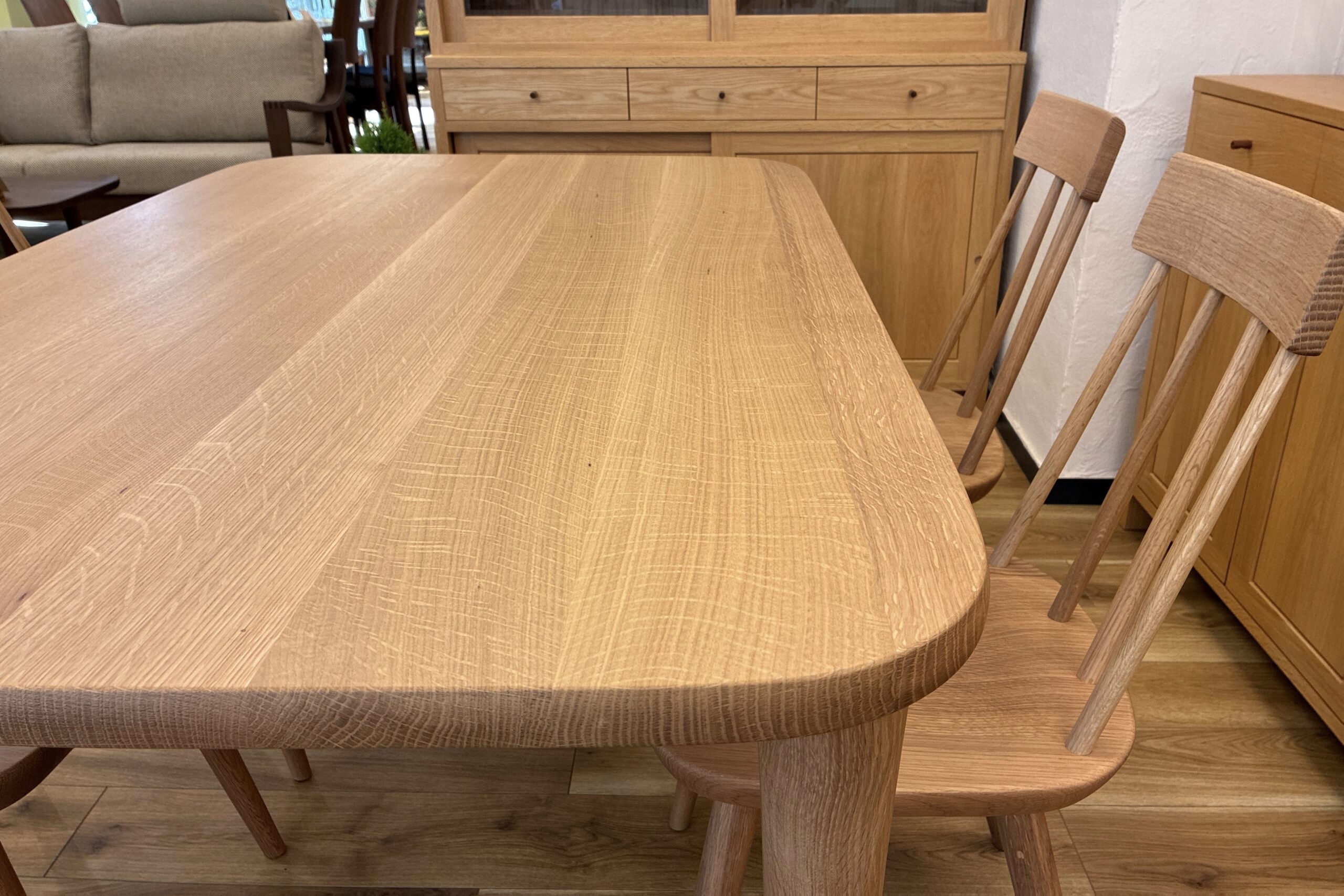 飛騨家具,HIDA,飛騨産業,TUGUMI,ツグミ,ダイニング,チェア,テーブル,国産,天然木,枚方家具団地,木匠舘マイ・ドゥ