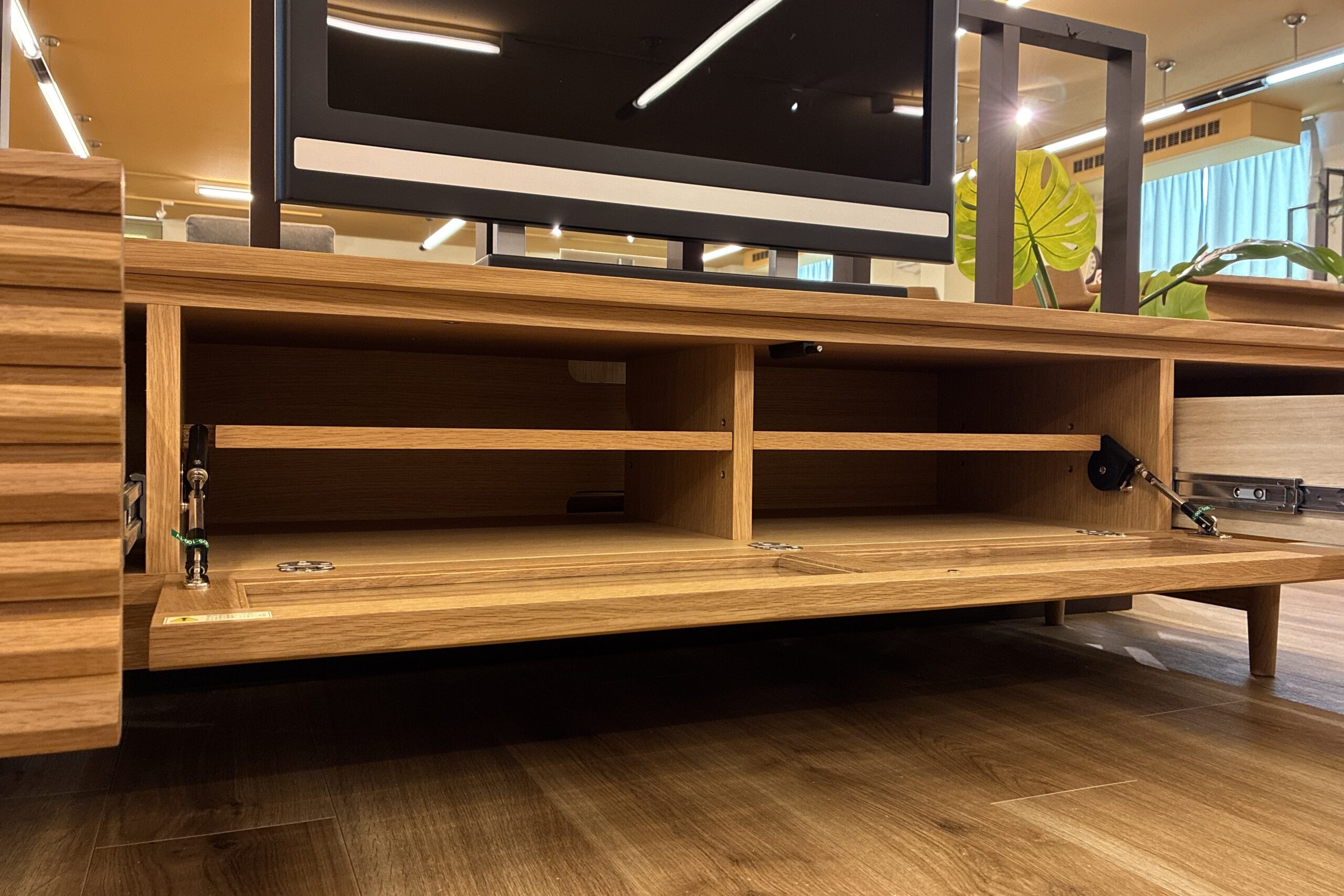 飛騨家具,HIDA,飛騨産業,Standard Collection,スタンダードコレクション,TVボード,AVキャビネット,国産,天然木,枚方家具団地,木匠舘マイ・ドゥ