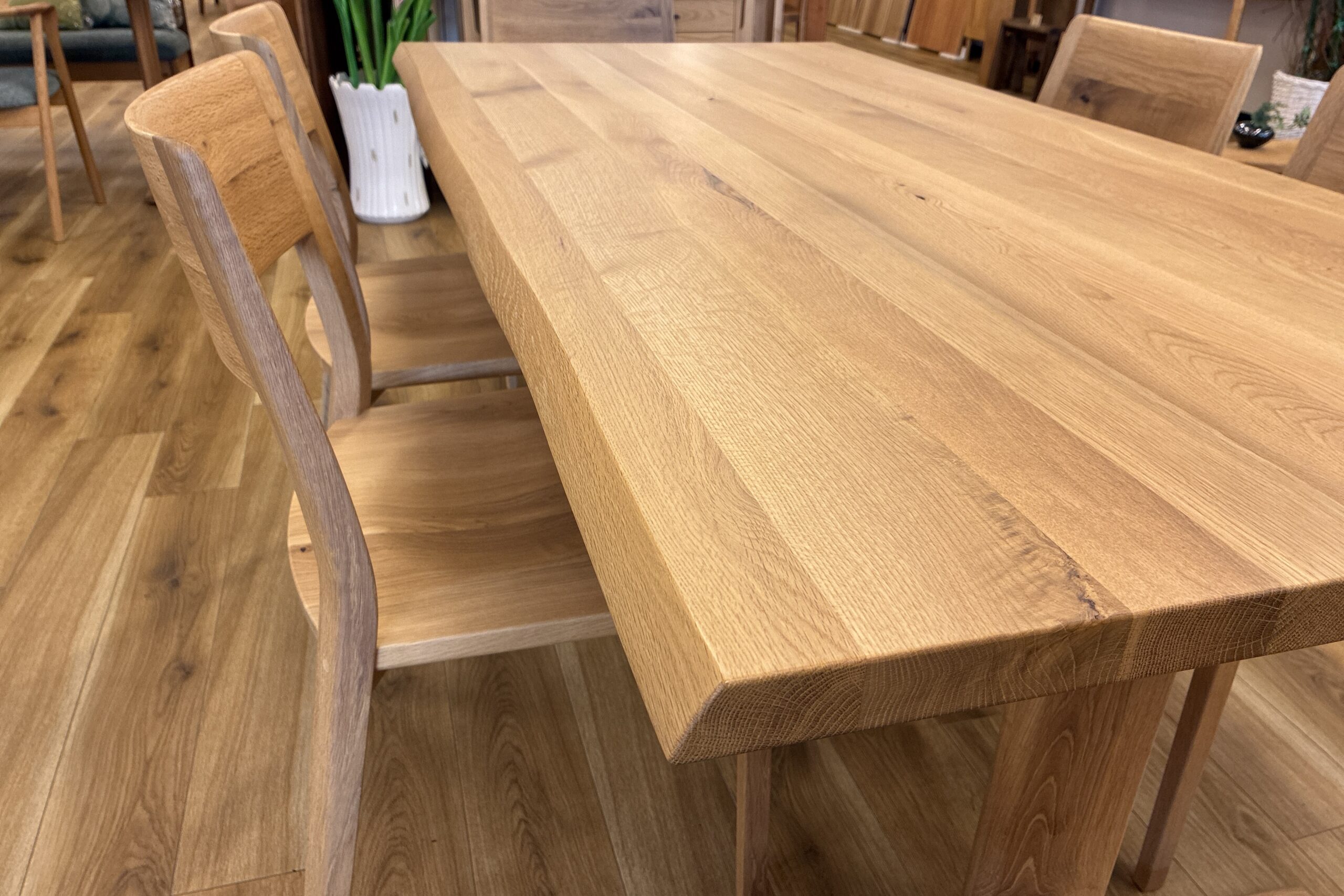 飛騨家具,飛騨の家具 飛騨産業 国産材,風のうた,テーブル,チェア,国産,天然木,枚方家具団地,木匠舘マイ・ドゥ
