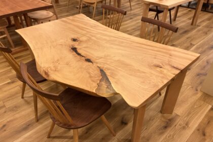 一枚板・耳付きテーブル – 木匠舘マイドゥ｜飛騨の家具,飛騨産業大阪